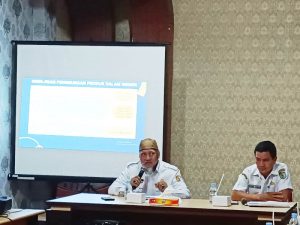 Mulai 2024, Arbudin Kadis Perindagkop dan UKM Sintang Tegaskan OPD Wajib Beli Produk Dalam Negeri