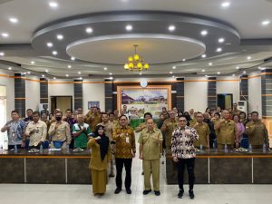 Pemkab Sintang Gunakan DBH Sawit Untuk Lindungi 2 Ribu Pekerja Sawit Setahun