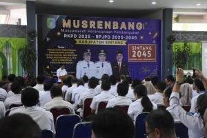 Bupati Sintang Buka Musrenbang Tingkat Kabupaten Sintang Tahun 2024, Beberkan Target 2025