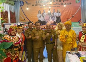 Sekda Sintang Buka Lokakarya 7 Festival Panen Karya Pendidikan Guru Penggerak Angkatan IX