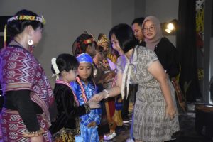 Bupati Sintang Hadiri Konser Siswa Tino Ame School of Music di Gedung Kesenian