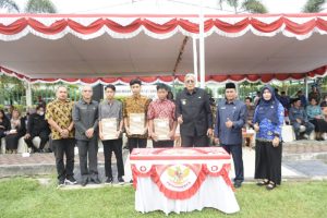 Hardiknas 2024, Bupati Sintang Dorong Peningkatan IPM Melalui Pengembalian ATS DTS