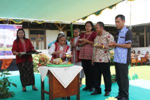 Wabup Sintang Hadiri Kegiatan di PAUD Santo Antonius Padua Sungai Durian