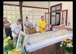 Bupati Sintang Nyatakan Berduka Atas Meninggalnya Pastor Jacquess Maessen, SMM
