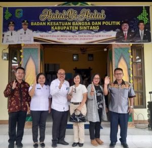 Sekda Sintang Hadiri Halal Bi Halal Badan Kesbangpol Sintang