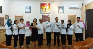 Wabup Sintang Dukung Kain Tenun Ikat Didaftarkan di Hak Kekayaan Intelektual