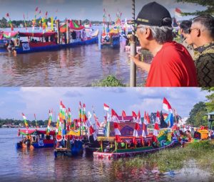 Bupati Sintang Lepas Karnaval Kendaraan Sungai Hias, 23 Perahu Bersaing