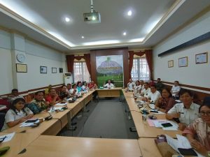 Pimpin Rapat, Ini Pesan Sekda Sintang Untuk Panitia Pesparani Katolik I Kabupaten Sintang