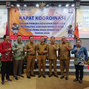Kaban Kesbangpol Sintang Hadiri Rakor Netralitas ASN di Pontianak