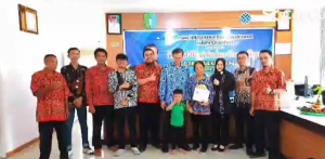 Dinas Nakertrans Sintang Gelar Acara Pengantar Purna Tugas Florensius Kaha