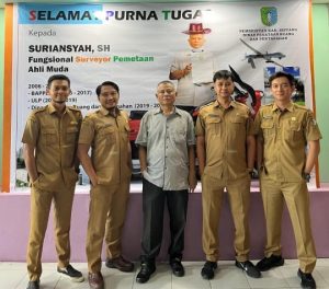 Ada PNS Yang Pensiun, Dinas Penataan Ruang dan Pertanahan Kabupaten Sintang Gelar Acara