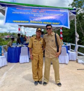Camat Dedai Hadiri Peresmian Jembatan Merah Baru di Desa Terusan