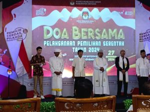 KPU Sintang Gelar Doa Bersama, Dipimpin 6 Rohaniwan Dari 6 Agama, Doakan Pilkada Sintang Aman