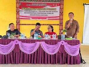 Kesbangpol Sintang Kunjungi SMK Negeri Sepauk, Ini Kegiatan Mereka